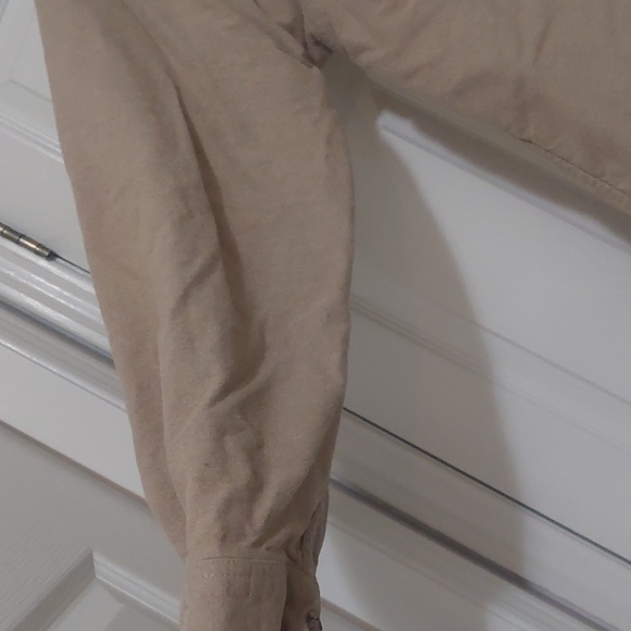 Field & Stream button down - Picture 4 of 5